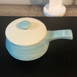 Vintage Esmond Pottery USA Ceramic Bean Pot with Lid Cream and Teal